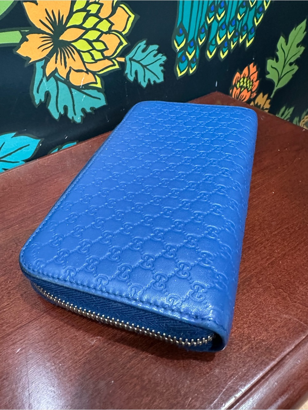 Gucci Microguccissima Blue Leather Zip Around Wallet - Picture 7 of 10